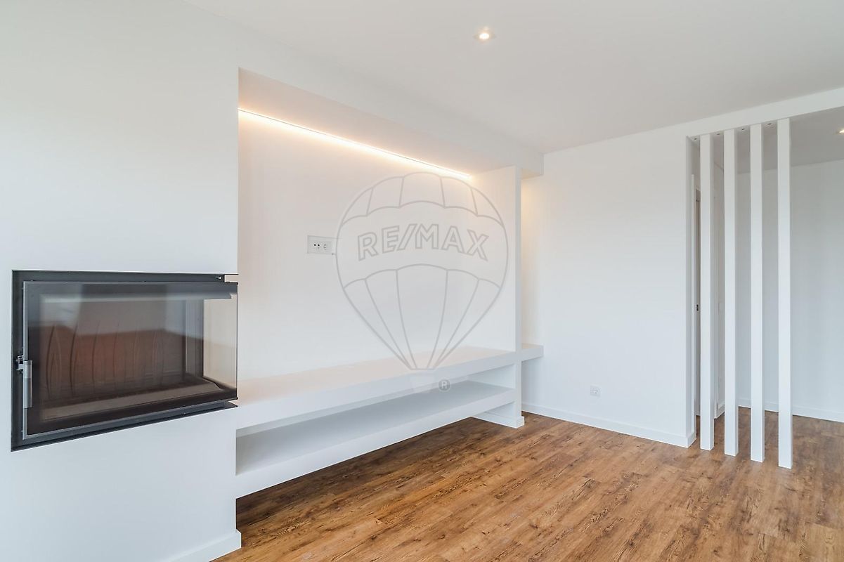 listing 120261459-102 picture-0