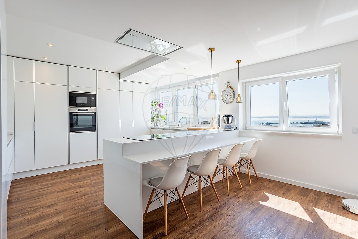 Apartamento T4 para venda