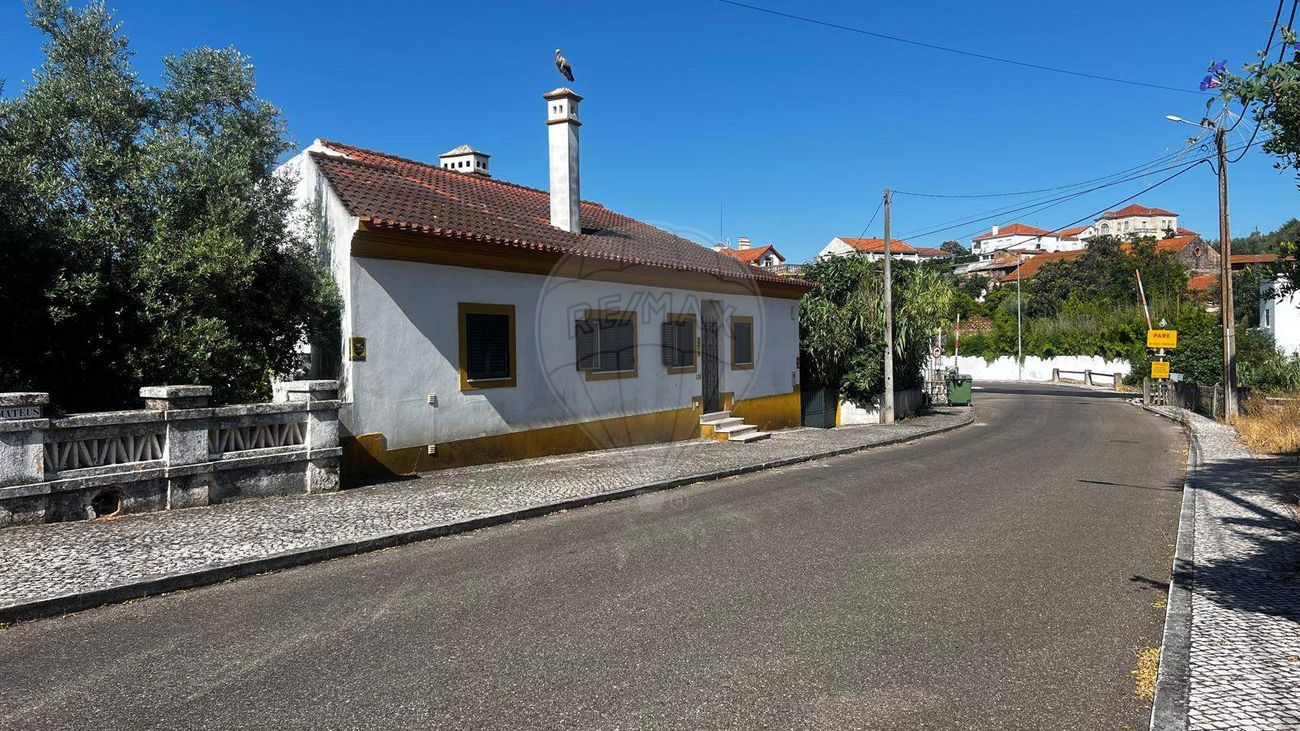 Moradia T2 para venda