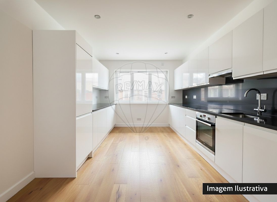 Apartamento T3 à venda em Odivelas