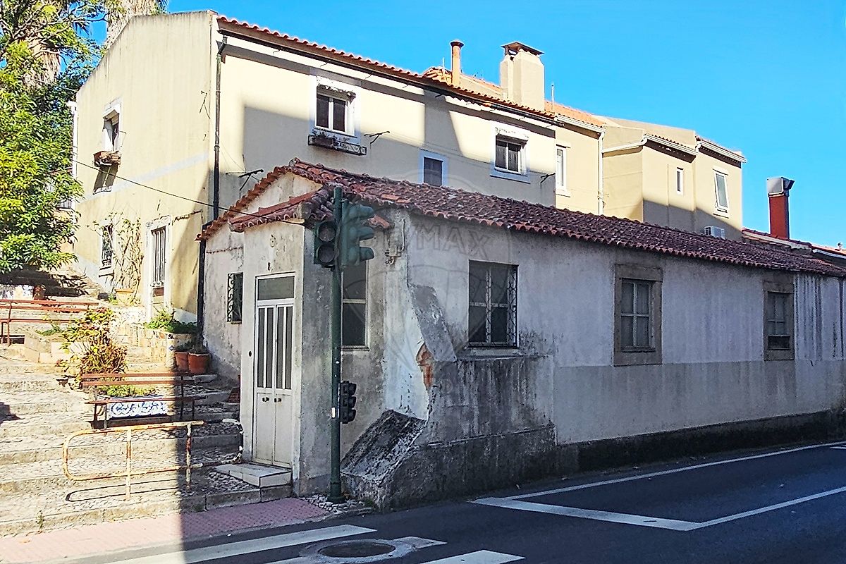 Moradia T4 para venda