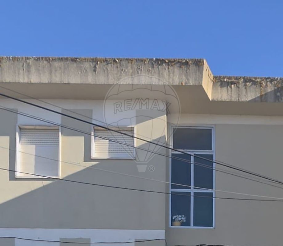 Apartamento T3 à venda em Azambuja