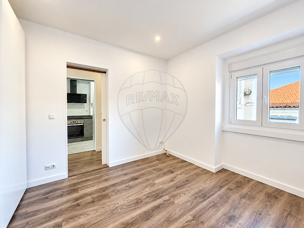 Apartamento T3 à venda em Mina de Água, Amadora — foto 11