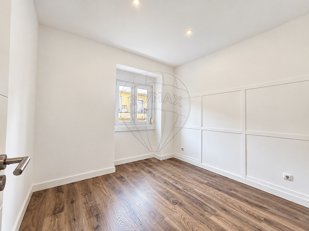 Apartamento T3 à venda em Mina de Água, Amadora — foto 13