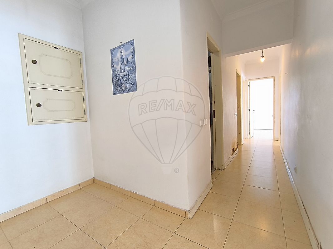 Apartamento T3 à venda em Mina de Água, Amadora — foto 8