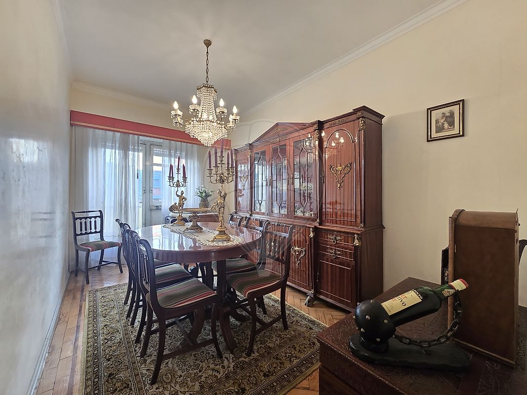 Apartamento T3 à venda em Sintra