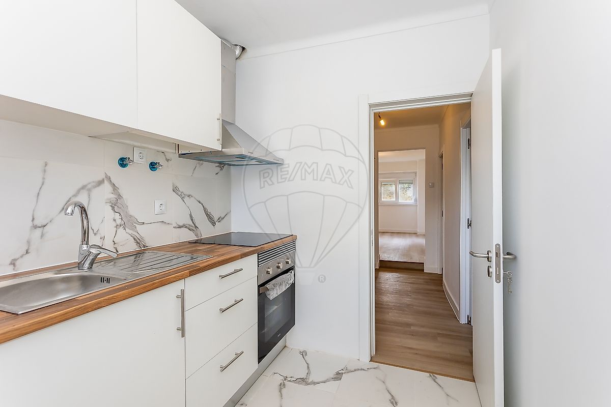 Apartamento T2 à venda em Sintra