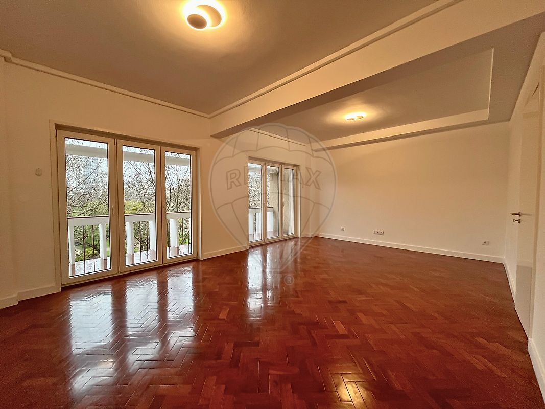 Apartamento T3 à venda em Lisboa