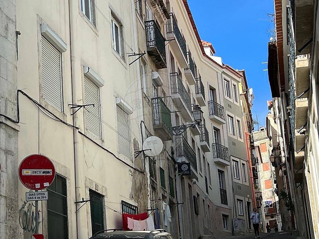 Prédio T5 à venda em Lisboa