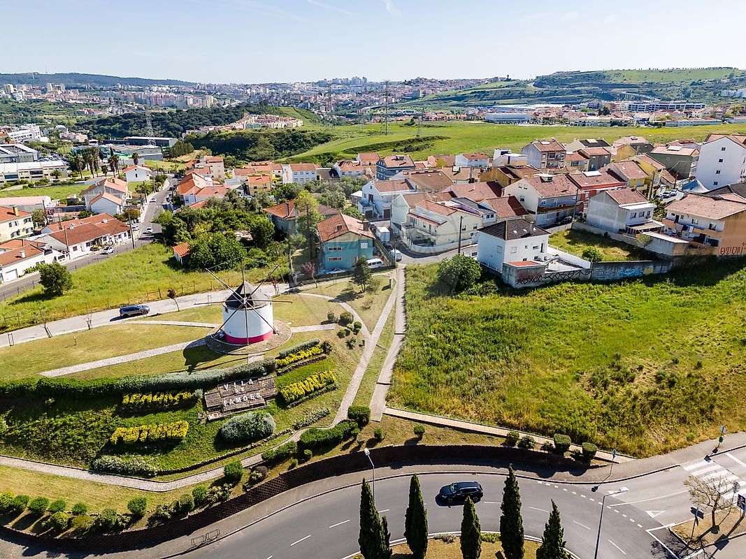Terreno - Pontinha e Famões, Odivelas, Lisboa