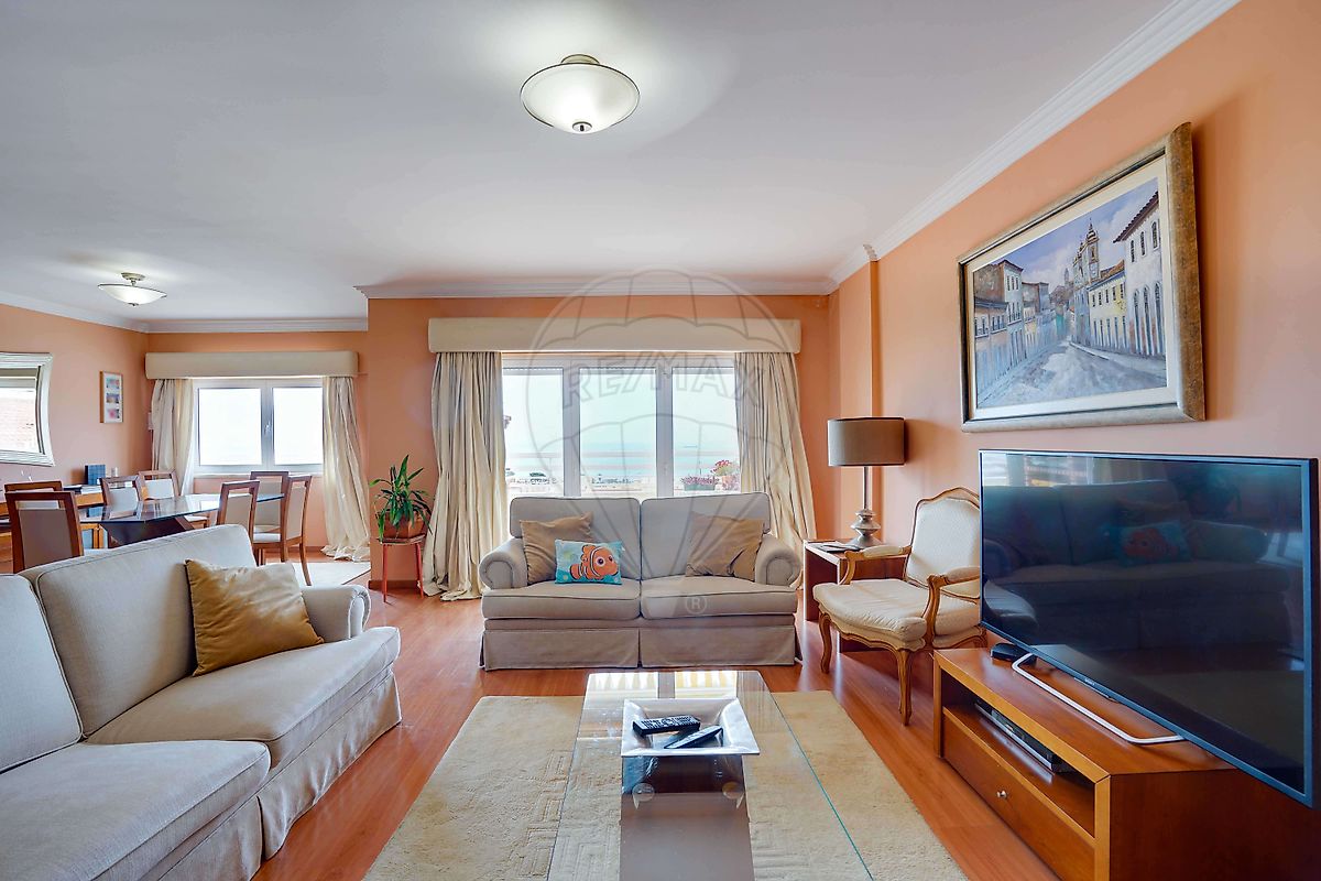 Apartamento T5 à venda em Cascais