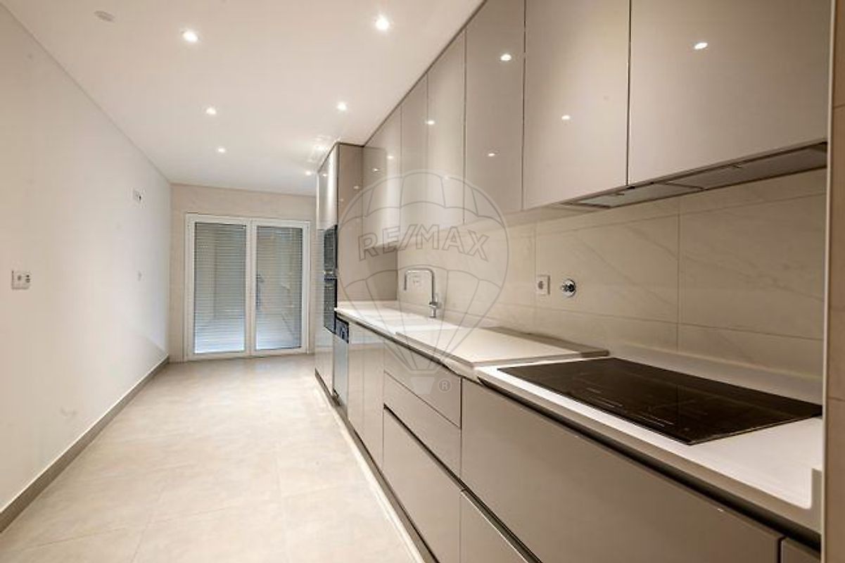 Apartamento T3 à venda em Lisboa