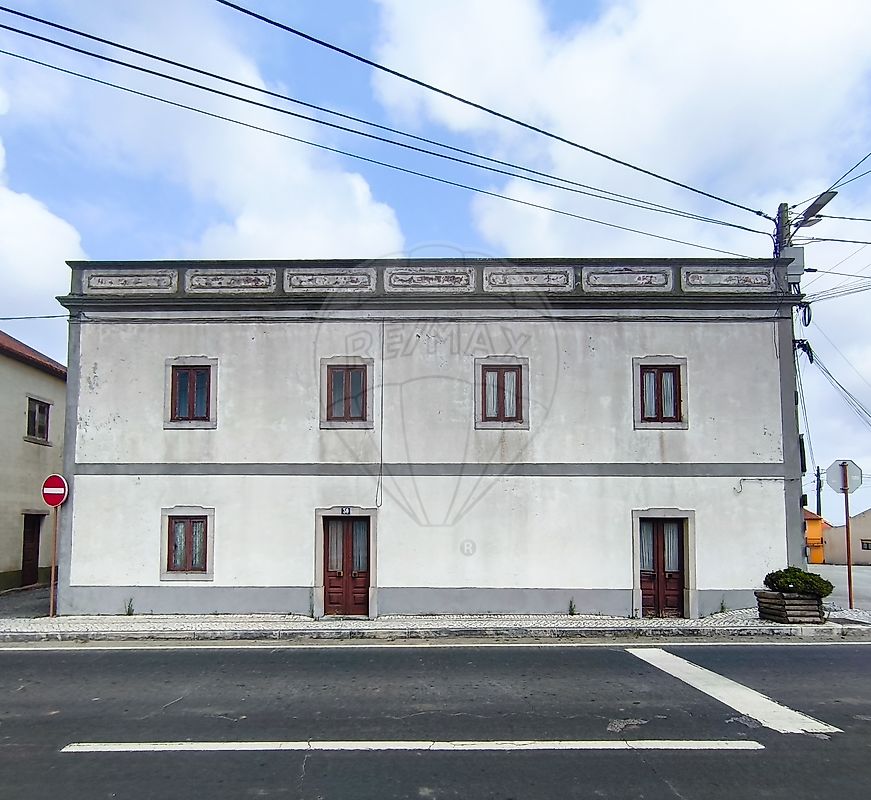 Apartamento T4 à venda em Peniche