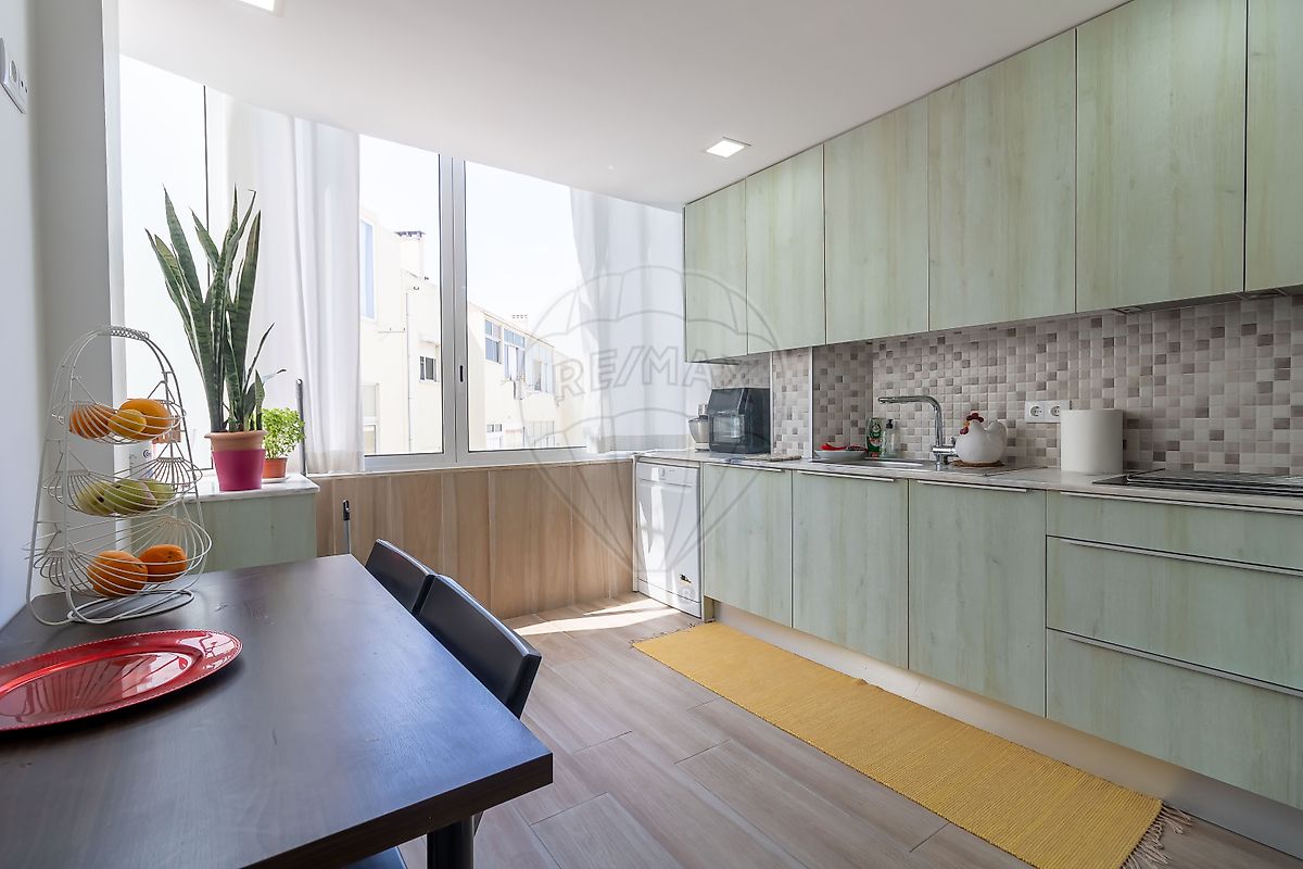 Apartamento T2 à venda em Seixal