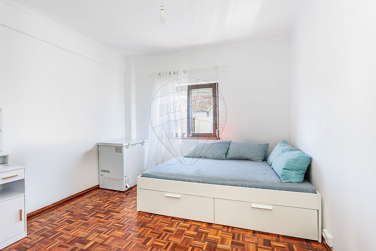 Apartamento T3 à venda em Odivelas