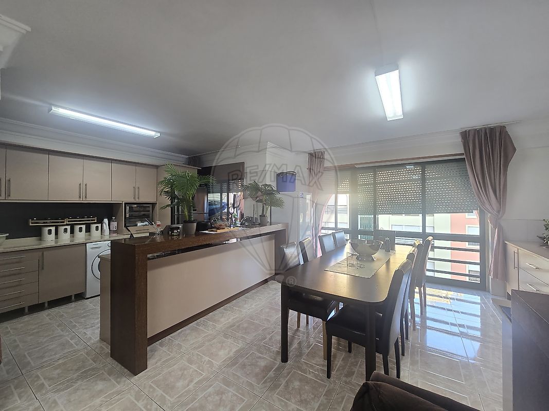 Apartamento T4 à venda em Massamá e Monte Abraão, Sintra — foto 8