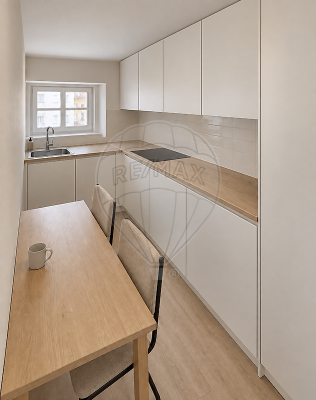 Apartamento T2 em Caldas da Rainha - Nossa Senhora do Pópulo, Coto e São Gregório, €180.000