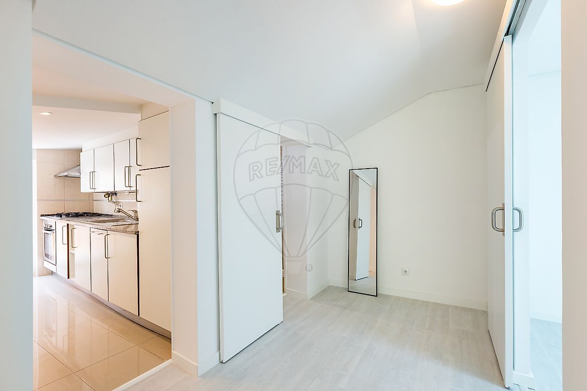 Apartamento T2 à venda em Santo António, Lisboa — foto 7