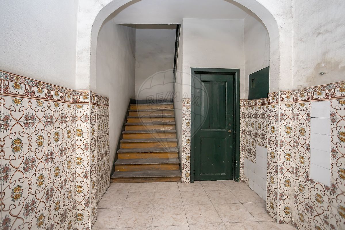 listing 120401438-31 picture-0