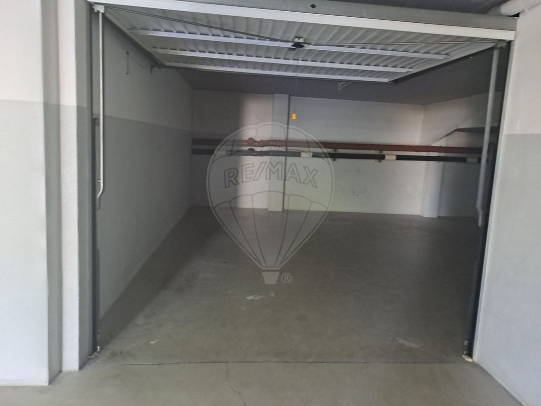 Garagem para venda