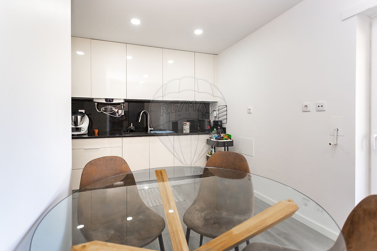 listing 120401207-98 picture-0