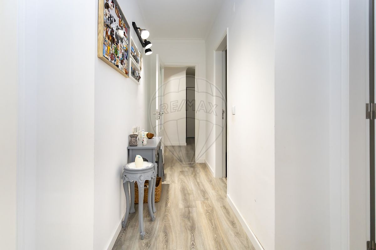 listing 120401207-98 picture-0