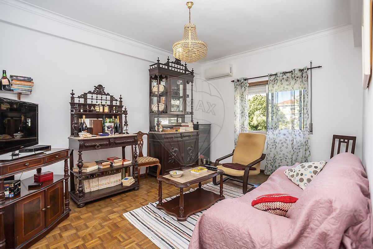 Apartamento T2 à venda em Seixal