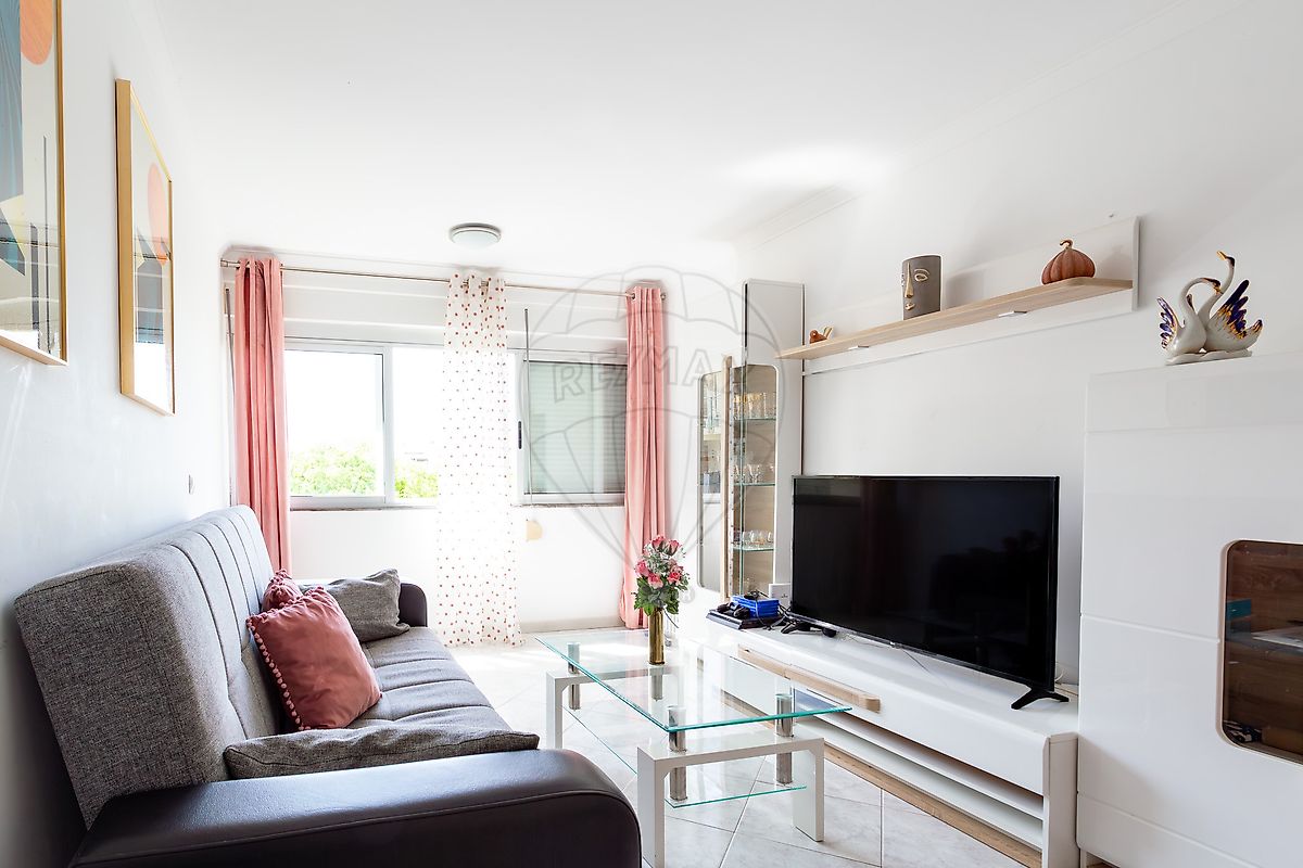 Apartamento T2 à venda em Almada