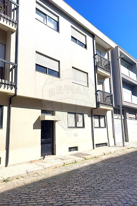 Apartamento T2 à venda em Porto