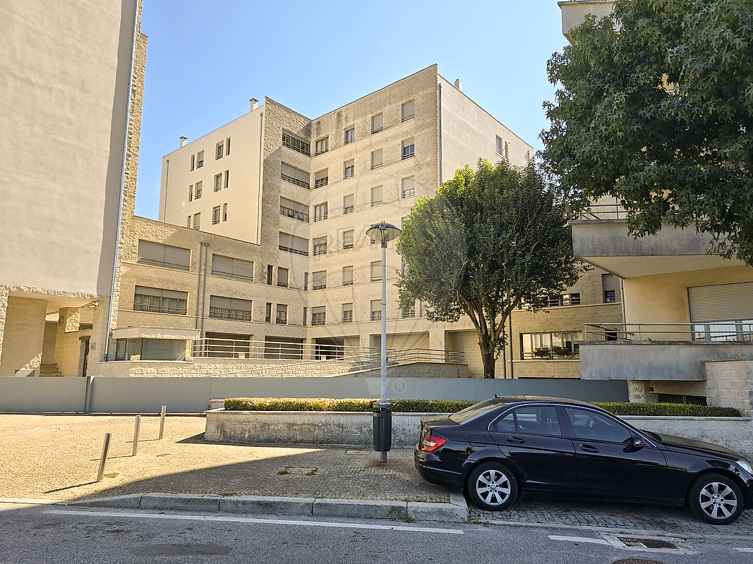 Apartamento T3 para arrendar em Maia