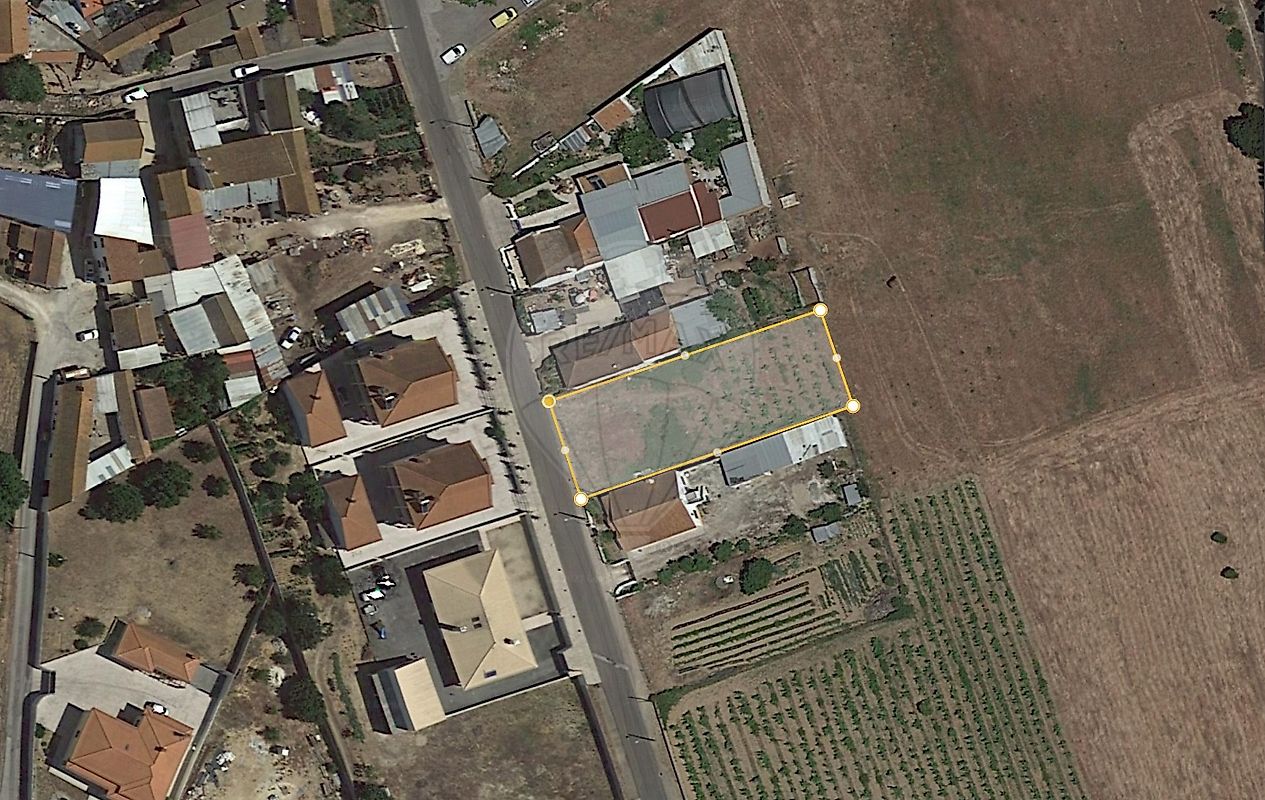 Terreno em Azambuja