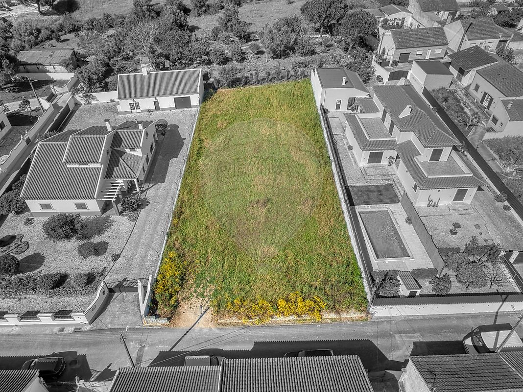 Land for sale in Cartaxo, Portugal — €68,000