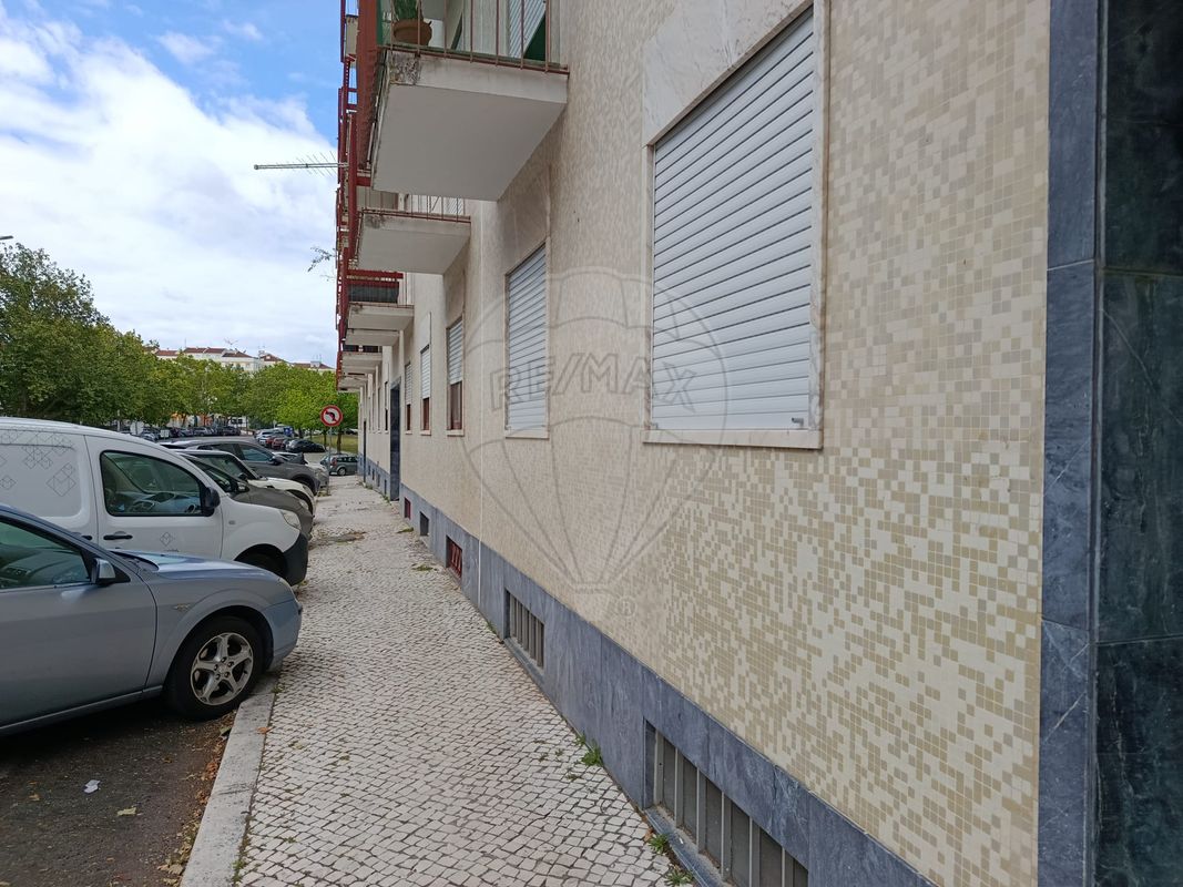 listing 120431455-42 picture-0