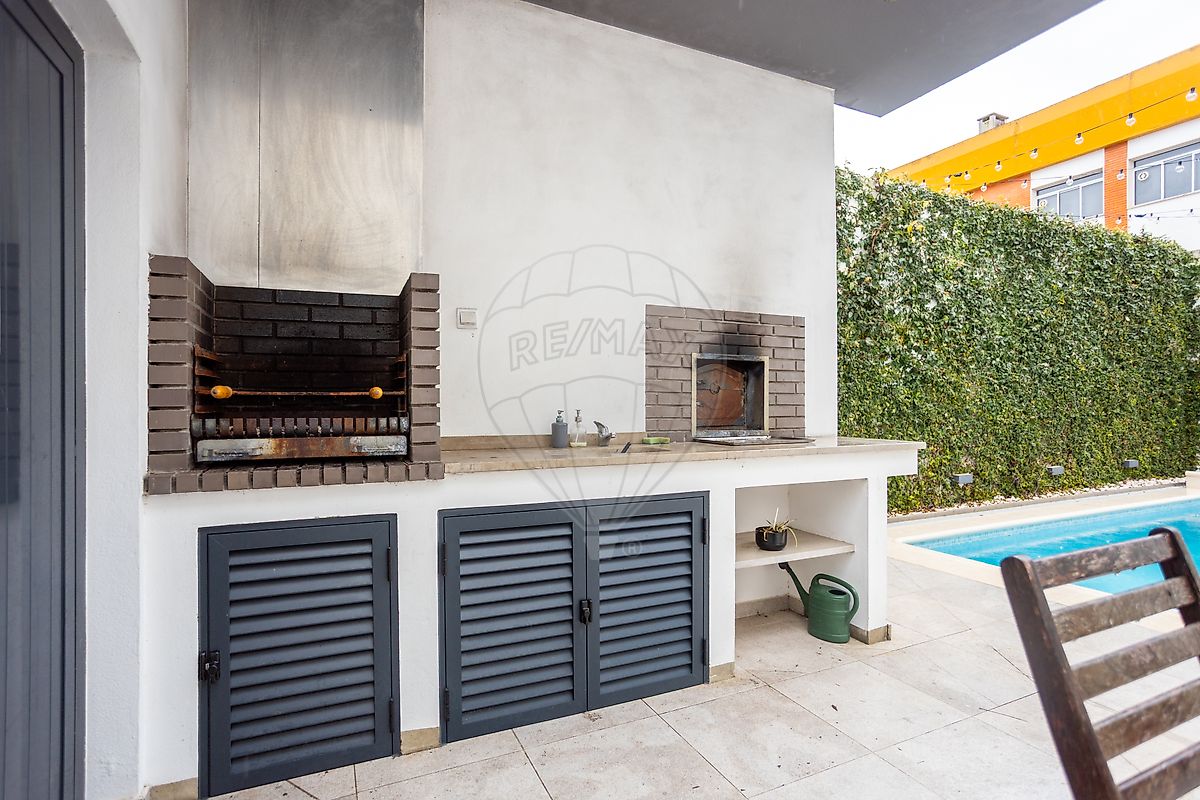 listing 120431560-3 picture-0