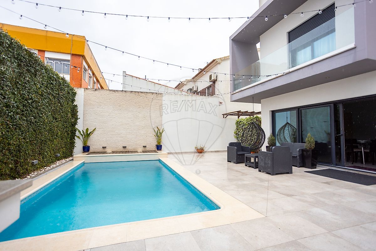 listing 120431560-3 picture-0