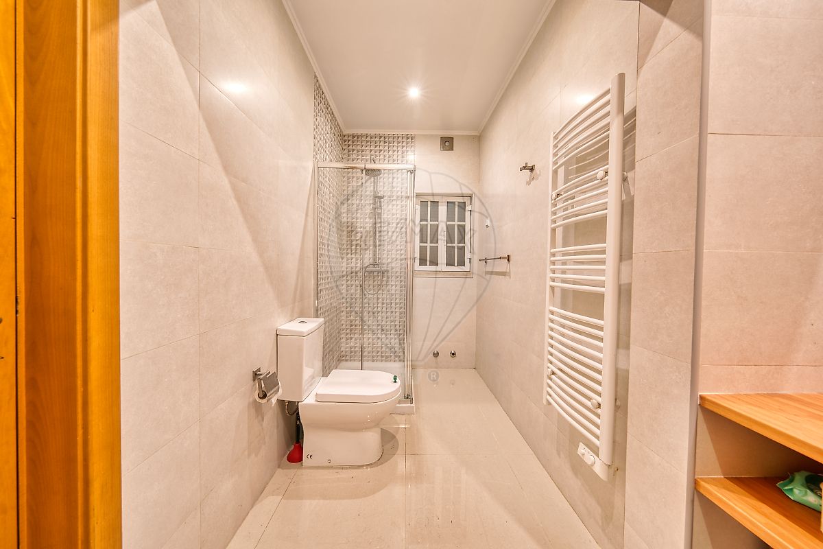 Moradia T6+ à venda em Romeira e Várzea, Santarém — foto 13
