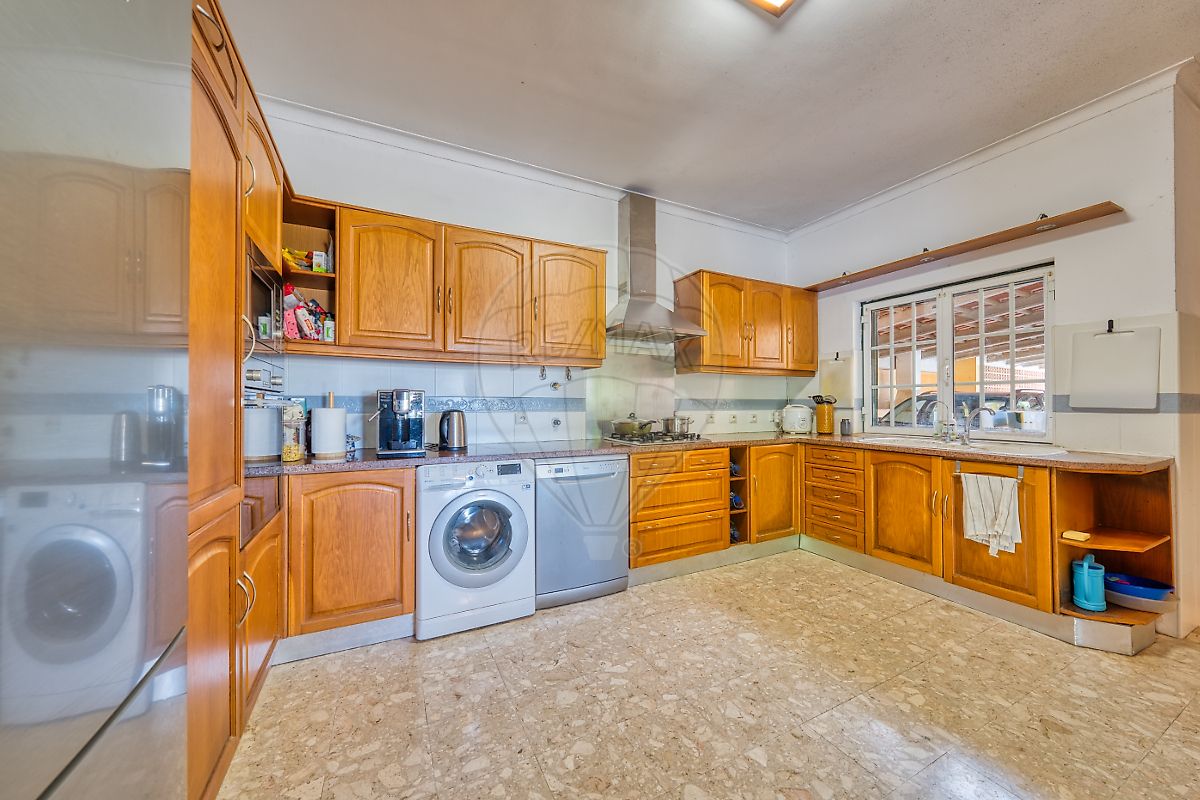 Moradia T6+ à venda em Romeira e Várzea, Santarém — foto 21