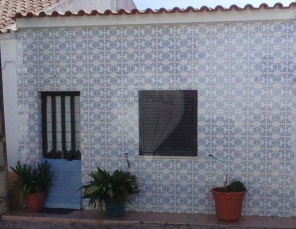 Moradia T4 para venda