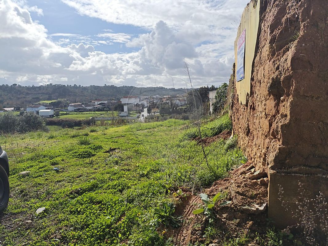 Moradia T3 à venda em Santarém