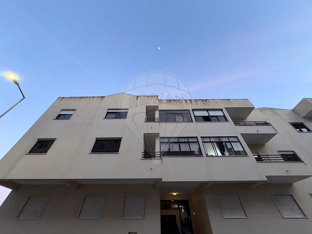 Apartamento T2 à venda em Santarém (Marvila), Santa Iria da Ribeira de Santarém, Santarém (São Salvador) e Santarém (São Nicolau), Santarém — foto 3