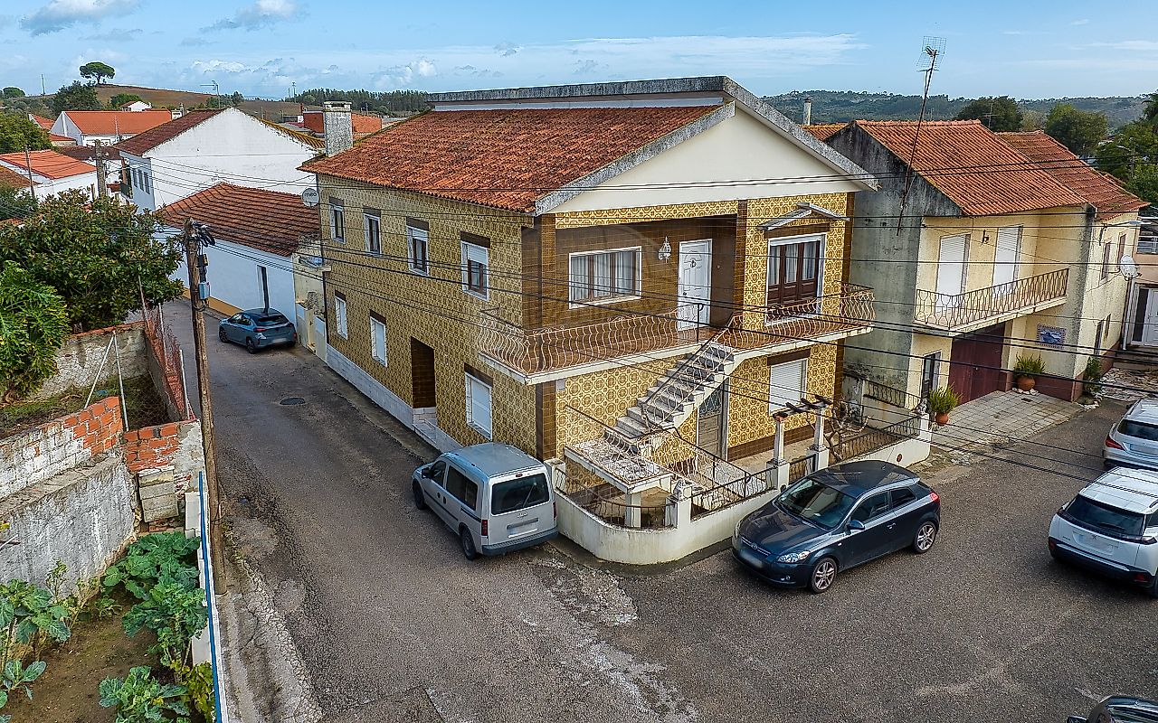 Moradia T5 à venda em Santarém