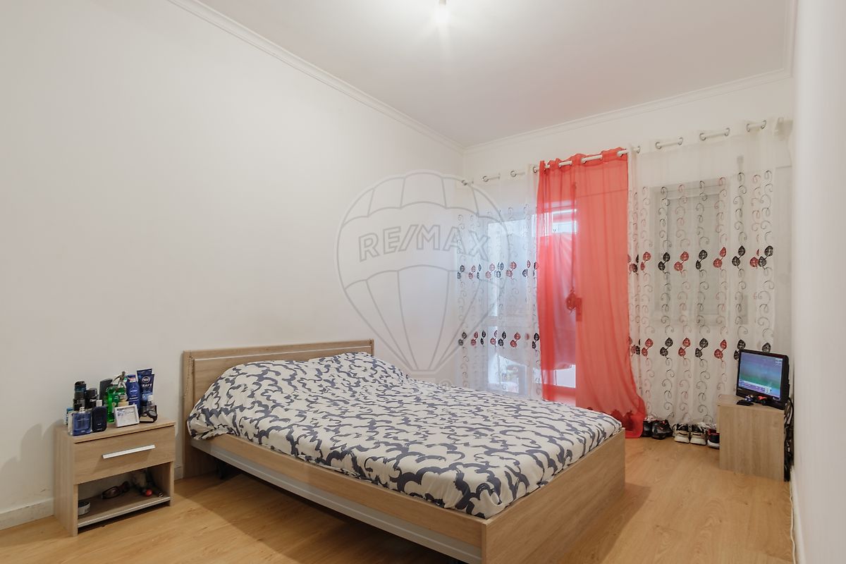 Apartamento T2 à venda em Sintra
