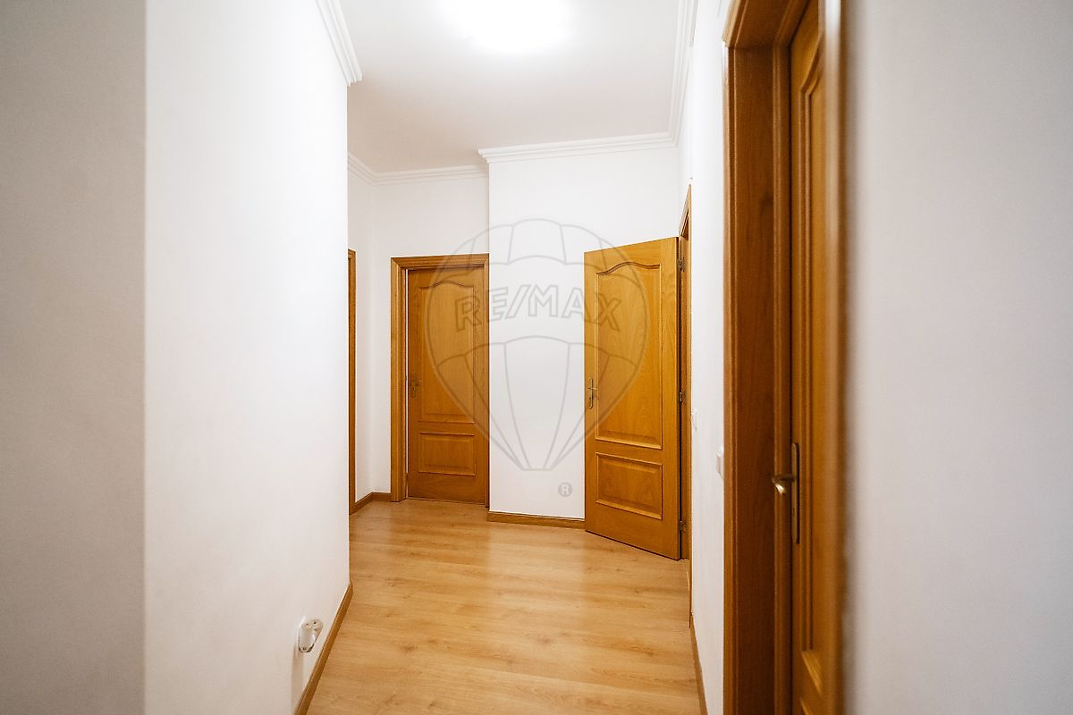 Apartamento T4 à venda em Santarém (Marvila), Santa Iria da Ribeira de Santarém, Santarém (São Salvador) e Santarém (São Nicolau), Santarém — foto 11