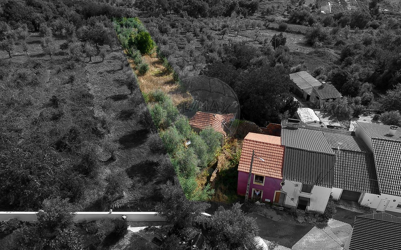 Moradia T2 à venda em Beco, Ferreira do Zêzere — foto 2