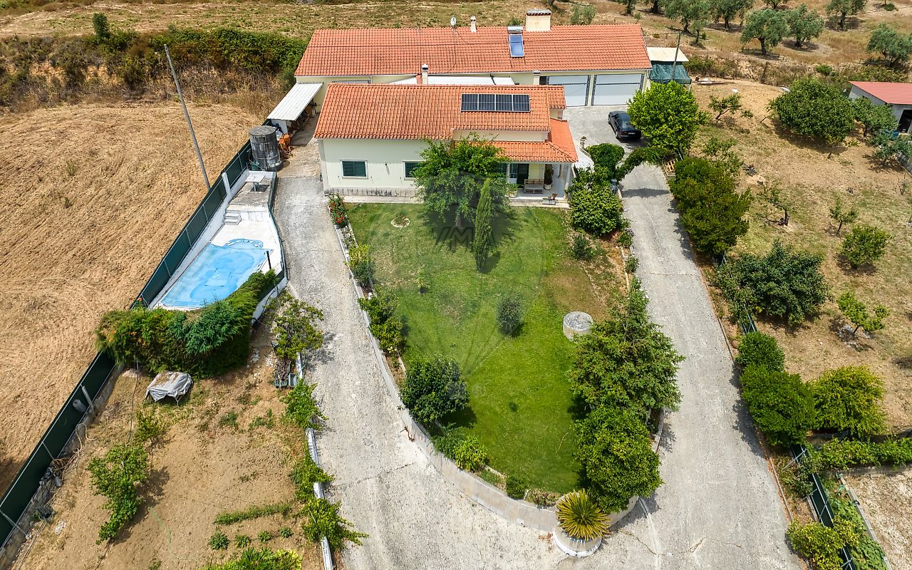 Moradia - Fráguas, Rio Maior, Santarém