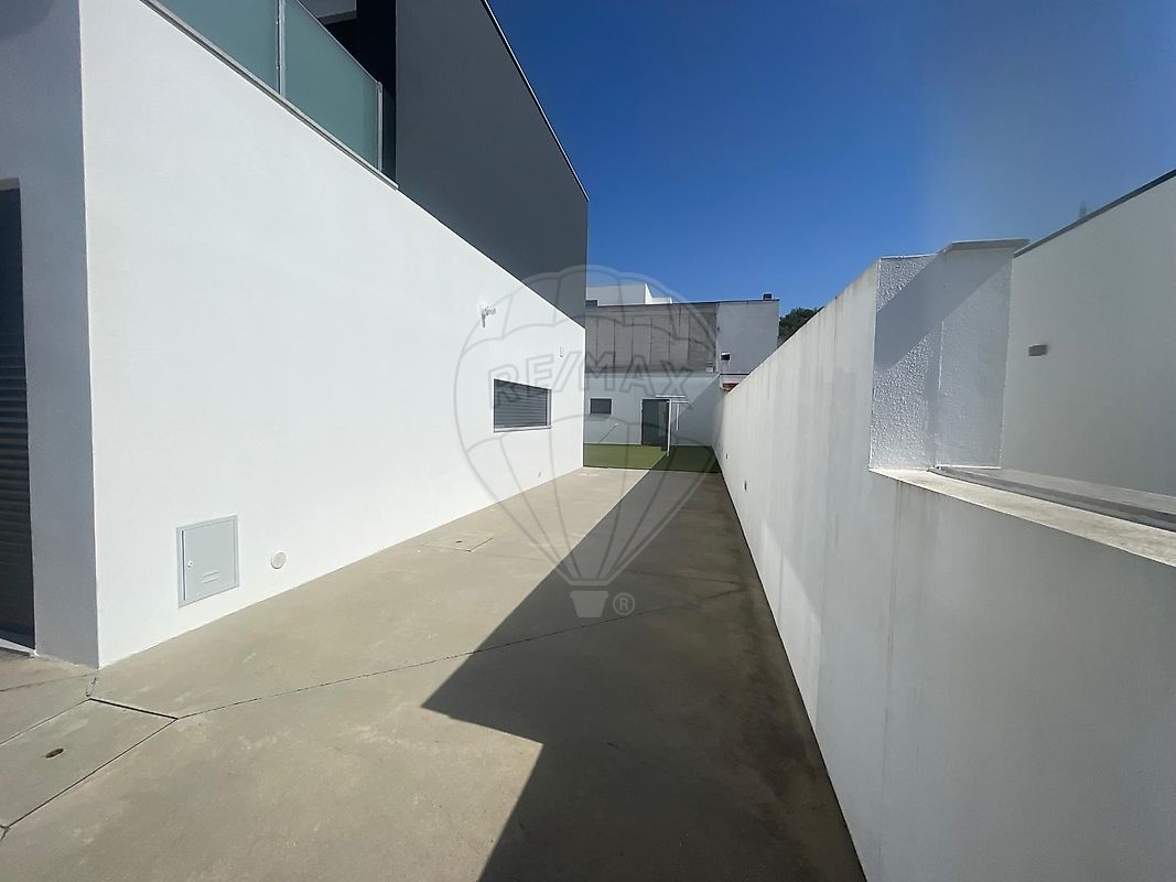 Moradia T4 à venda em Santarém (Marvila), Santa Iria da Ribeira de Santarém, Santarém (São Salvador) e Santarém (São Nicolau), Santarém — foto 8