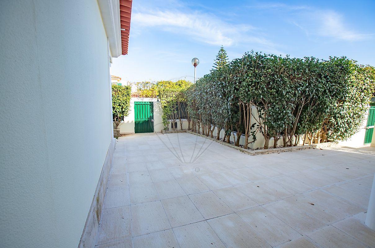 listing 120451231-143 picture-0