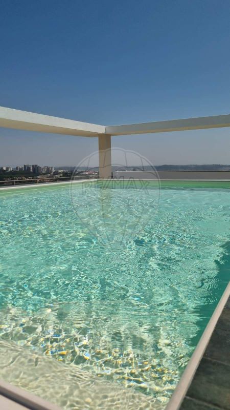 Apartamento T4 para venda