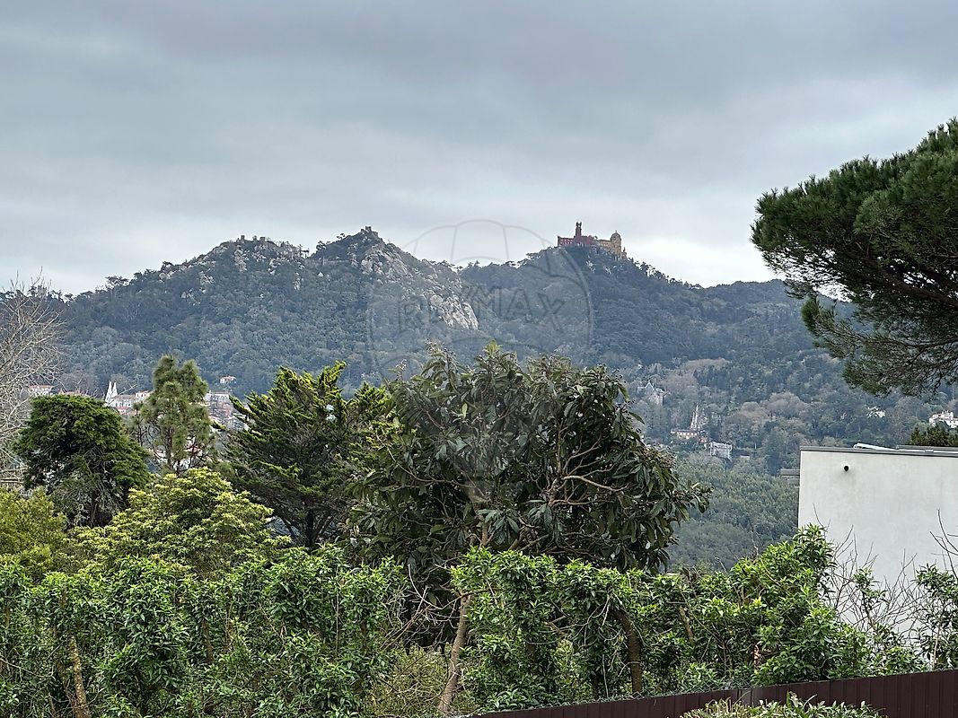 Moradia T2 à venda em Sintra