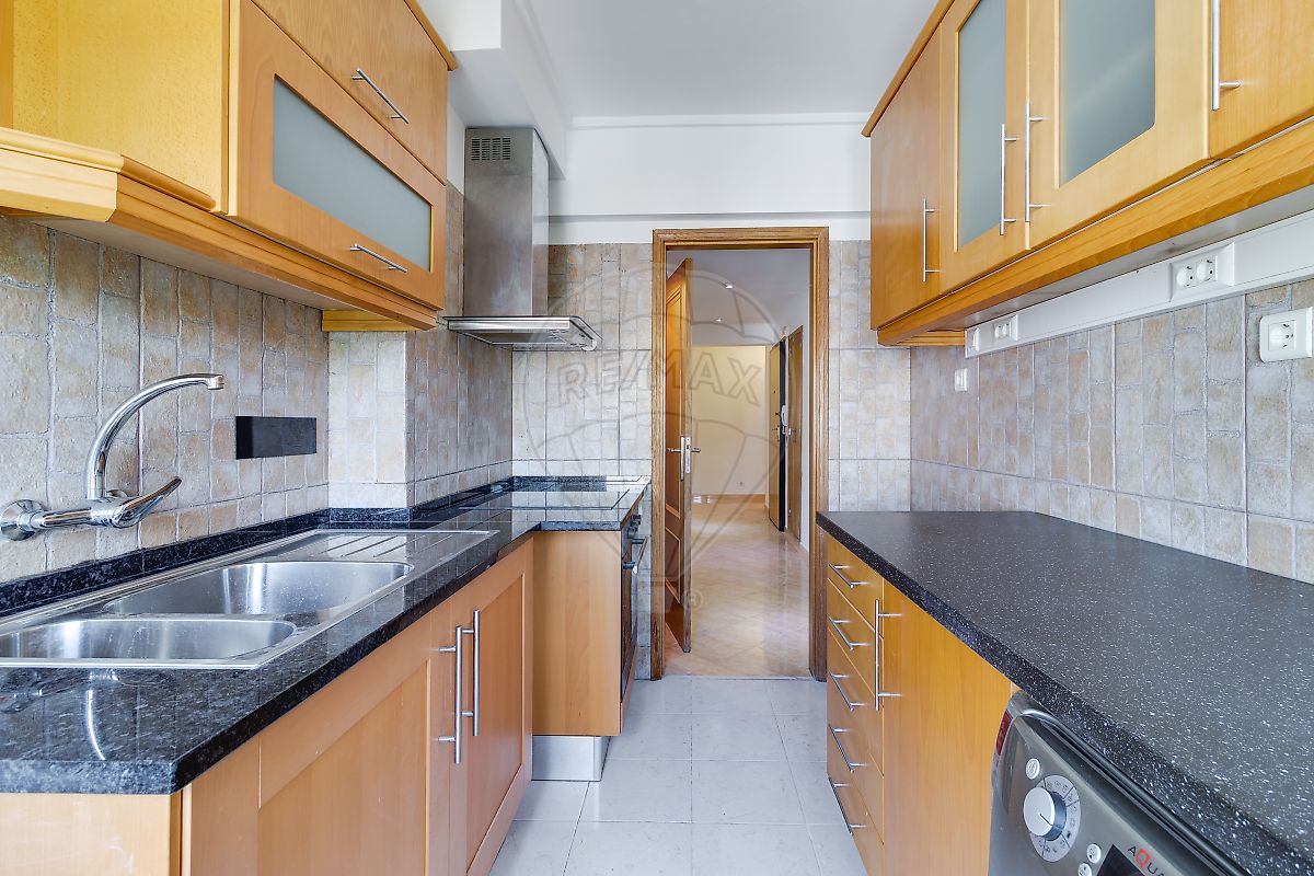 Apartamento T4 à venda em Sintra